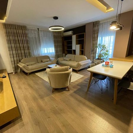 Mak Apartments Тирана Екстериор снимка